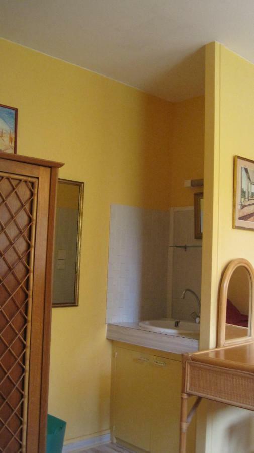 Maison Saint Louis Paray-le-Monial Zimmer foto